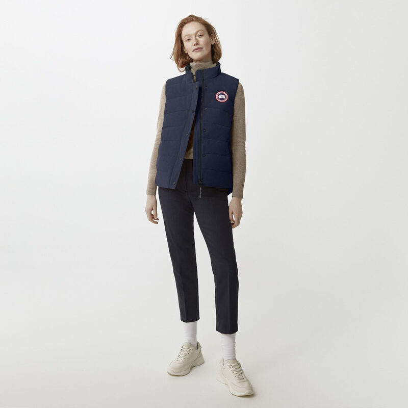 Canada Goose Womens Freestyle Vest image number 3